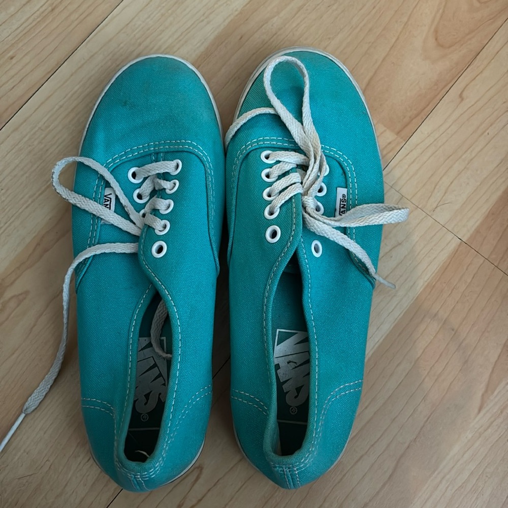 vans